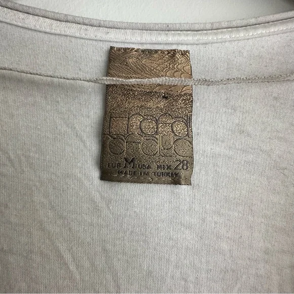 NWOT Vintage Zara Trafaluc Grey V-Neck Short Sleeve Chain Epaulette Tee M - Picture 4 of 16